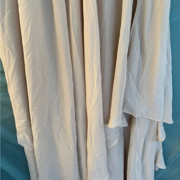 NWT Eliza J Halter Neck Sleeveless Chiffon Gown Dress Size 10 - Picture 7 of 11